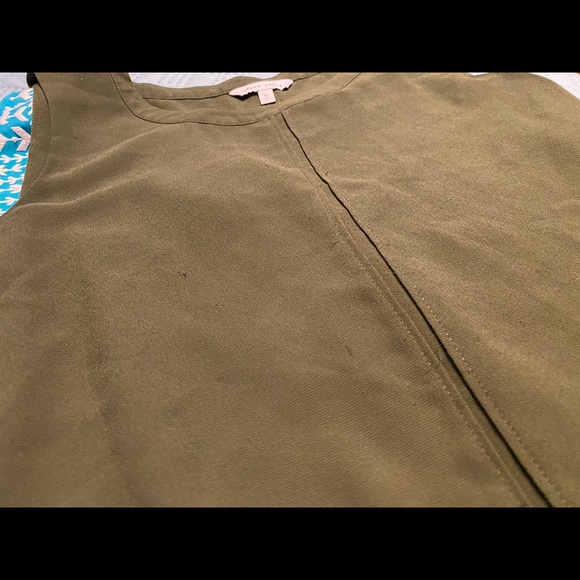 Tank top bundle - Picture 3 of 9